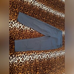 Halara high waisted cropped leggings. SizeL. blue-grey color